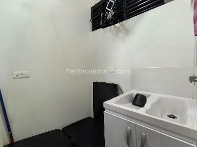 Apartamento de 1 alcoba en arriendo en Los Balsos, Medellín, 58 m² · foto 8 de 12