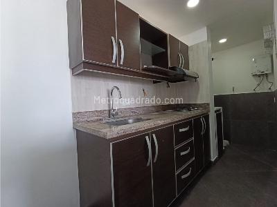 Apartamento en venta en Loma Del Indio, Medellín · foto 5 de 11