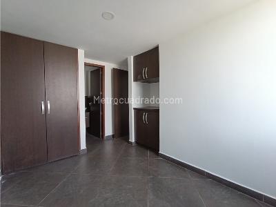 Apartamento en venta en Loma Del Indio, Medellín · foto 7 de 11