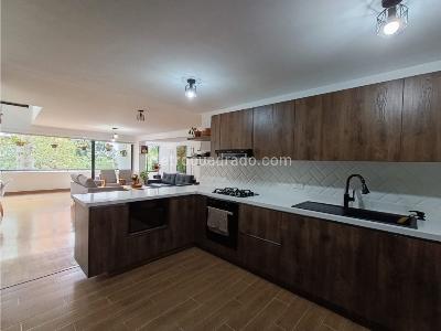 Apartamento en venta en La Aguacatala, Medellín · foto 9 de 20