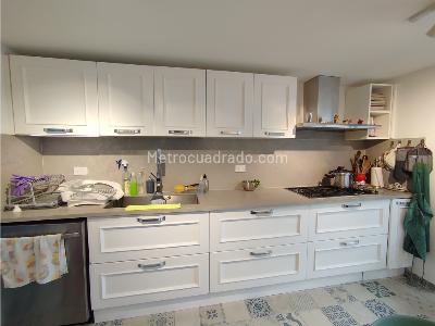 Casa de 5 alcobas en venta en Alamos, Pereira, 300 m² · foto 2 de 20