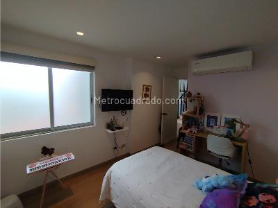 Casa de 5 alcobas en venta en Alamos, Pereira, 300 m² · foto 18 de 20
