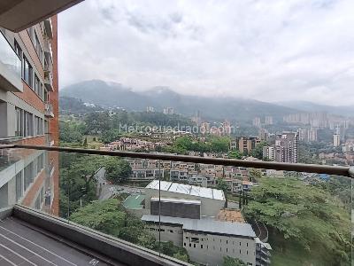 Apartamento de 2 alcobas en arriendo en Altos Del Poblado Cola Del Zorro, Medellín, 87 m² · foto 3 de 20