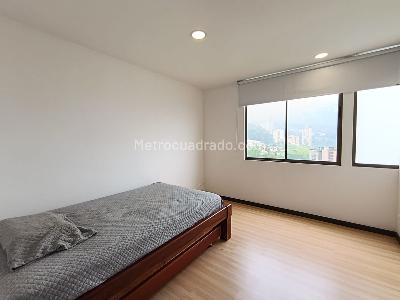 Apartamento de 2 alcobas en arriendo en Altos Del Poblado Cola Del Zorro, Medellín, 87 m² · foto 13 de 20