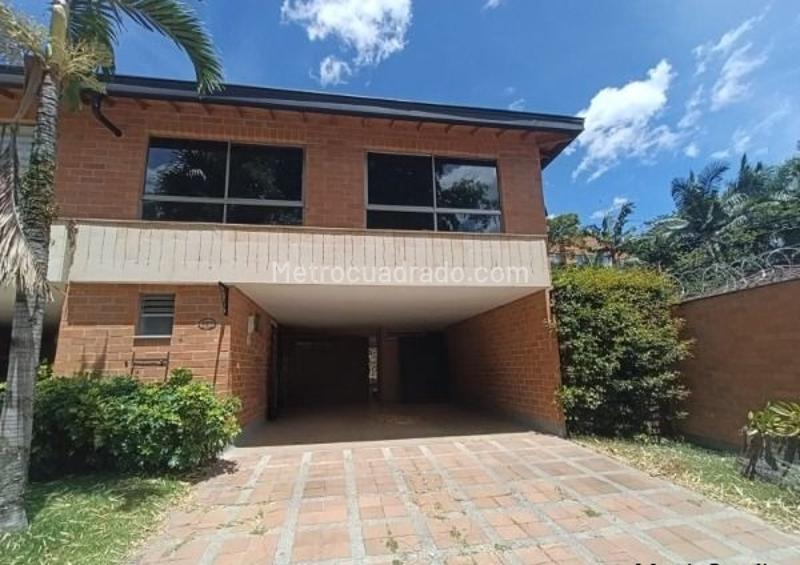 Casa en Arriendo, Loma Del Atravesado, Envigado