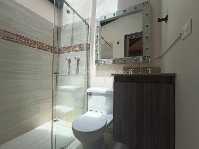 Casa de 4 alcobas en arriendo en Loma El Atravesado, Envigado, 250 m² · foto 6 de 20