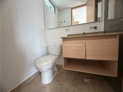 Apartamento de 3 alcobas en venta en La Doctora, Sabaneta, 80 m² · foto 16 de 19