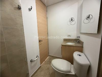 Apartamento de 3 alcobas en venta en La Doctora, Sabaneta, 80 m² · foto 18 de 19