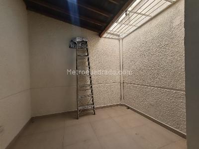 Casa de 5 alcobas en arriendo en Villa Nueva, Medellín, 160 m² · foto 20 de 20