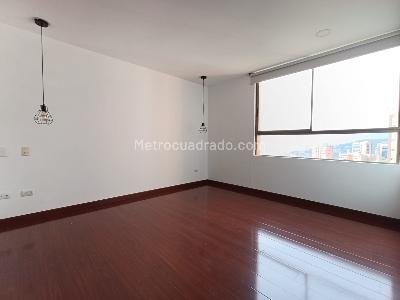 Apartamento de 3 alcobas en arriendo en El Tesoro, Medellín, 120 m² · foto 5 de 18