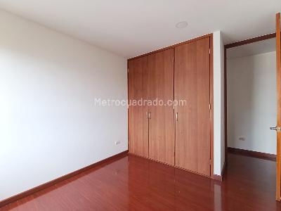 Apartamento de 3 alcobas en arriendo en El Tesoro, Medellín, 120 m² · foto 13 de 18
