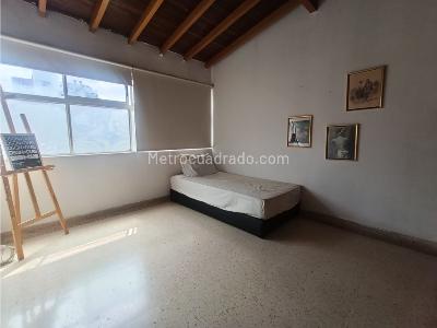 Apartamento de 4 alcobas en venta en Bolivariana, Medellín, 294 m² · foto 9 de 18