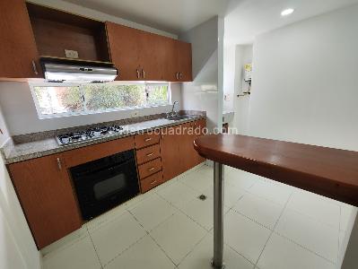 Apartamento de 3 alcobas en arriendo en Laureles Medellin, Medellín, 82 m² · foto 7 de 14