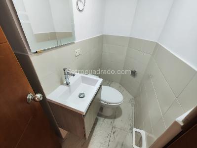 Apartamento de 3 alcobas en arriendo en Laureles Medellin, Medellín, 82 m² · foto 9 de 14