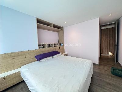 Apartamento de 2 alcobas en venta en Loma De Las Brujas, Envigado, 87 m² · foto 8 de 18