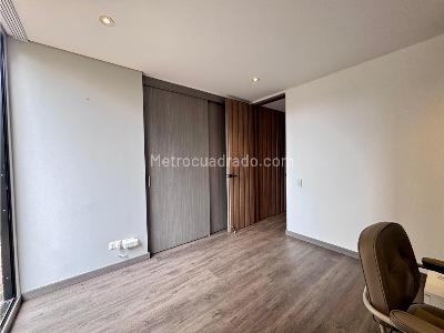 Apartamento de 2 alcobas en venta en Loma De Las Brujas, Envigado, 87 m² · foto 11 de 18