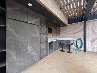 Apartamento de 2 alcobas en venta en Loma De Las Brujas, Envigado, 87 m² · foto 15 de 18