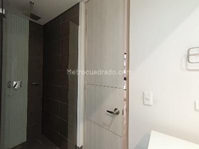 Apartamento de 1 alcoba en arriendo en Los Balsos, Medellín, 60 m² · foto 14 de 16
