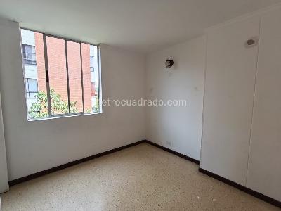 Apartamento de 3 alcobas en arriendo en La Mota, Medellín, 92 m² · foto 1 de 20