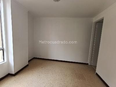 Apartamento de 3 alcobas en arriendo en La Mota, Medellín, 92 m² · foto 10 de 20