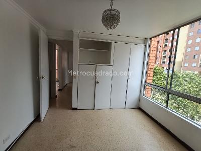 Apartamento de 3 alcobas en arriendo en La Mota, Medellín, 92 m² · foto 13 de 20