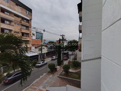 Apartamento de 1 alcoba en arriendo en Las Acacias Laureles, Medellín, 55 m² · foto 8 de 13