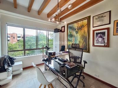 Apartamento de 5 alcobas en arriendo en San Lucas, Medellín, 140 m² · foto 13 de 20