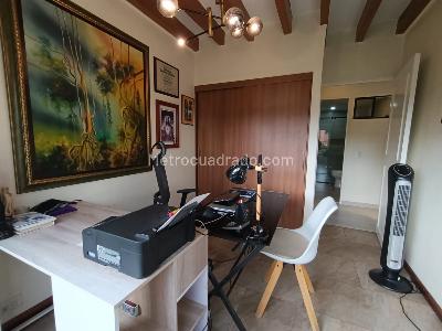 Apartamento de 5 alcobas en arriendo en San Lucas, Medellín, 140 m² · foto 15 de 20