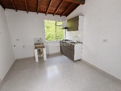 Apartamento de 1 alcoba en arriendo en Estadio, Medellín, 27 m² · foto 2 de 10