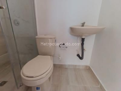 Casa de 3 alcobas en arriendo en Parque De Envigado, Envigado, 120 m² · foto 5 de 15