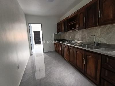 Casa de 3 alcobas en arriendo en Parque De Envigado, Envigado, 120 m² · foto 6 de 15
