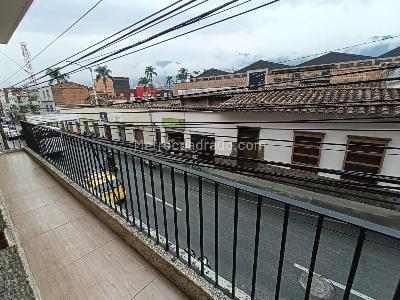 Casa de 3 alcobas en arriendo en Parque De Envigado, Envigado, 120 m² · foto 14 de 15
