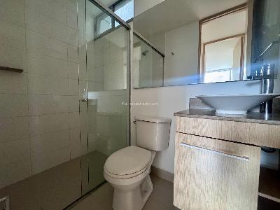 Apartamento de 3 alcobas en arriendo en Los Balsos, Medellín, 90 m² · foto 12 de 20