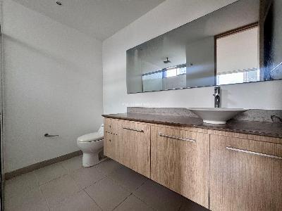 Apartamento de 3 alcobas en arriendo en Los Balsos, Medellín, 90 m² · foto 15 de 20