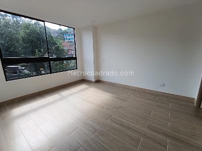 Apartamento de 3 alcobas en arriendo en Camino Verde, Envigado, 88 m² · foto 9 de 11