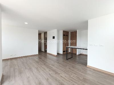 Apartamento de 2 alcobas en arriendo en Las Casitas Envigado, Envigado, 74 m² · foto 3 de 19