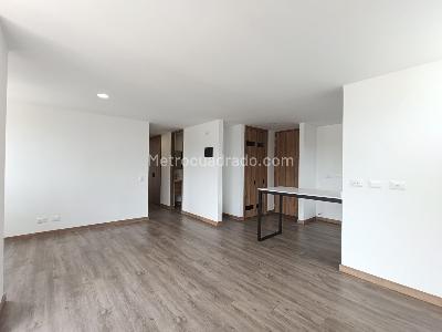 Apartamento de 2 alcobas en arriendo en Las Casitas Envigado, Envigado, 74 m² · foto 5 de 19