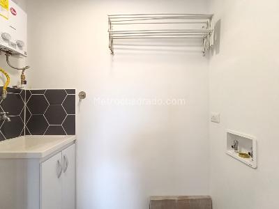Apartamento de 2 alcobas en arriendo en Las Casitas Envigado, Envigado, 74 m² · foto 9 de 19