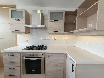 Apartamento de 3 alcobas en arriendo en Santa Maria De Los Angeles, Medellín, 139 m² · foto 11 de 20