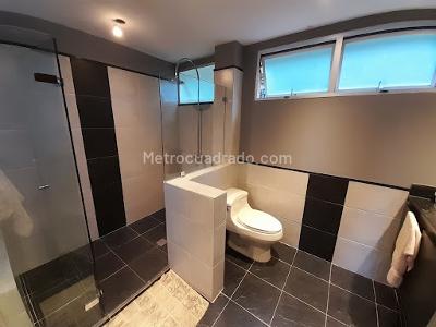 Casa de 4 alcobas en arriendo en Alto De Palmas, Envigado, 293 m² · foto 7 de 20