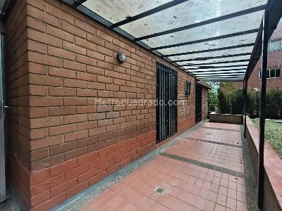 Apartamento de 3 alcobas en arriendo en San Lucas, Medellín, 114 m² · foto 20 de 20