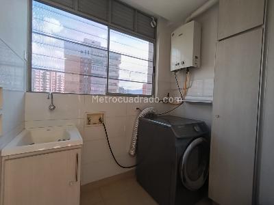 Apartamento de 3 alcobas en arriendo en Loma De Los Parra, Medellín, 170 m² · foto 20 de 20