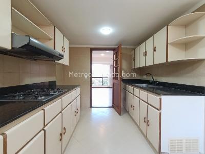 Apartamento de 3 alcobas en arriendo en Lalinde, Medellín, 135 m² · foto 7 de 20