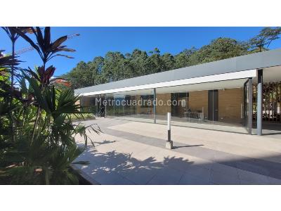 Apartamento de 3 alcobas en venta en Las Palmas, Medellín, 138 m² · foto 10 de 11