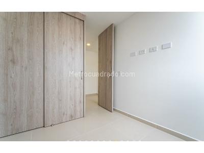 Apartamento en venta en Simon Bolivar, Itagüí · foto 7 de 13