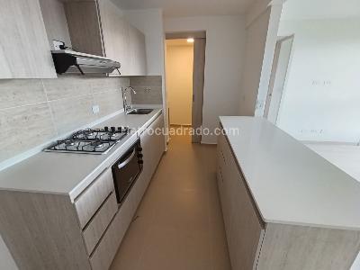 Apartamento de 2 alcobas en arriendo en San Antonio De Pereira, Rionegro, 58 m² · foto 2 de 10