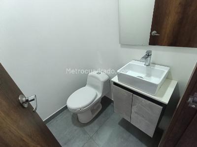 Casa de 3 alcobas en arriendo en San Antonio De Pereira, Rionegro, 130 m² · foto 5 de 20