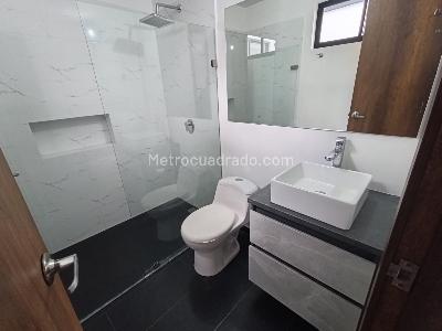 Casa de 3 alcobas en arriendo en San Antonio De Pereira, Rionegro, 130 m² · foto 10 de 20