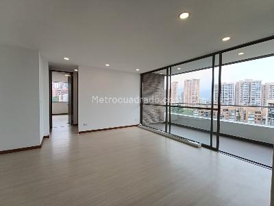 Apartamento de 2 alcobas en arriendo en Los Balsos, Medellín, 92 m² · foto 3 de 20