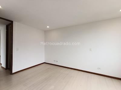 Apartamento de 2 alcobas en arriendo en Los Balsos, Medellín, 92 m² · foto 14 de 20
